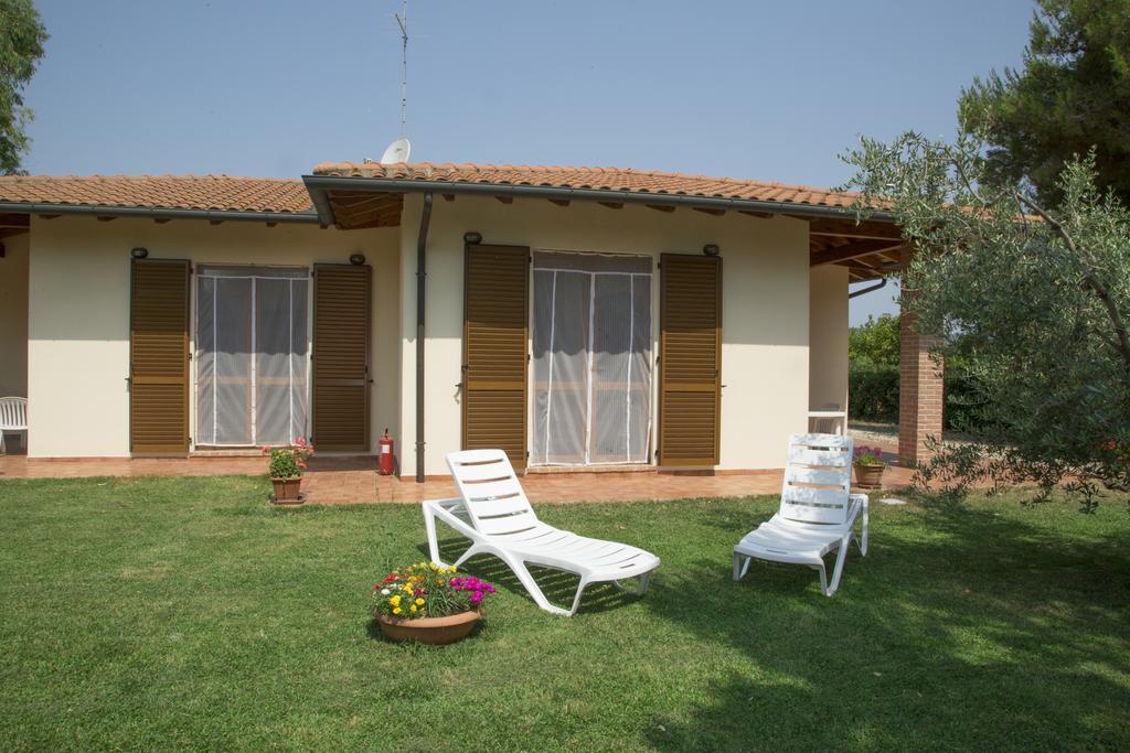 Agriturismo Sant'Orsola Follonica Phòng bức ảnh